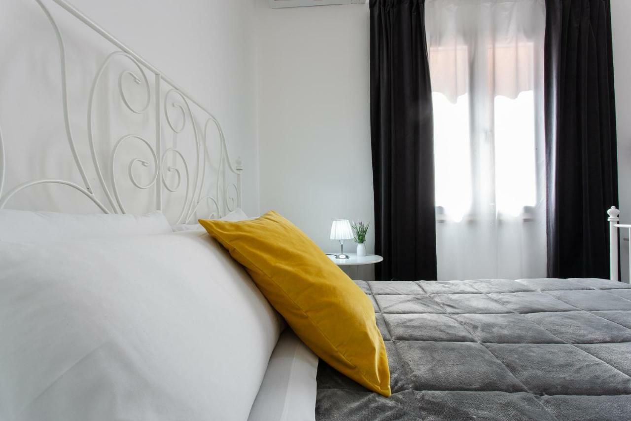 Bed and Breakfast Il Cortile Degli Artisti Марсала Экстерьер фото
